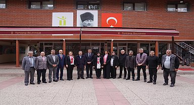 TEPEBAŞI BELEDİYE BAŞKANI ATAÇ, ŞEHİT AİLELERİ VE GAZİLERLE BULUŞTU