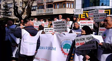 Tüm Emekliler Sendikası Eskişehir Şubesi'nden maaş protestosu: "31 Mart Yerel Seçimleri emeklilerin hesap sorma günüdür"