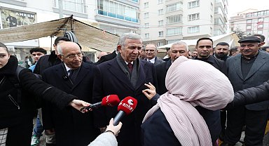 Yenimahalle Belediye Başkanı Yaşar, Mansur Yavaş ile birlikte Şentepe Pazarı'nı ziyaret etti
