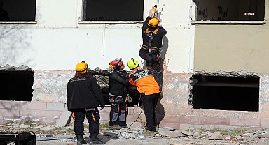 Yenimahalle'de deprem tatbikatı 
