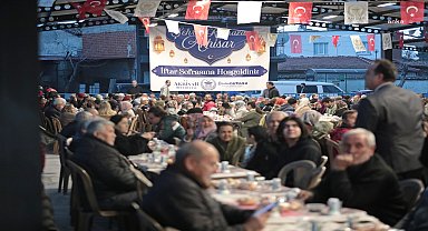AKHİSAR BELEDİYE BAŞKANI DUTLULU: “SOFRAMIZI DA BEREKETİMİZİ DE VATANDAŞLARIMIZLA PAYLAŞIYORUZ