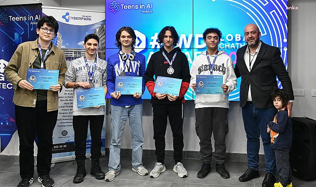 ANKARA BÜYÜKŞEHİR BELEDİYESİ, 'TEENS IN AI ANKARA IWD GLOBAL TECHATHONU'NA EV SAHİPLİĞİ YAPTI