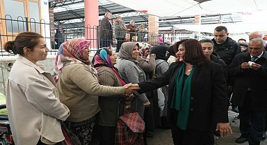 AYDIN BÜYÜKŞEHİR BELEDİYE BAŞKANI ÇERÇİOĞLU, ATÇA’DA YERLİ FİDELERİN DAĞITIMINI YAPTI
