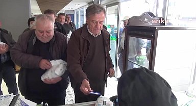 AYDINLI EMEKLİ VATANDAŞ:
