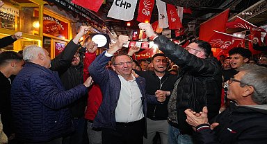 AYVALIK BELEDİYE BAŞKANI ERGİN, ‘BÜYÜK MACARON BULUŞMASI’NDA VATANDAŞLARLA BİR ARAYA GELDİ