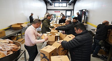 Beylikdüzü Belediyesi'nden ihtiyaç sahibi ailelere Ramazan ayında sıcak yemek hizmeti