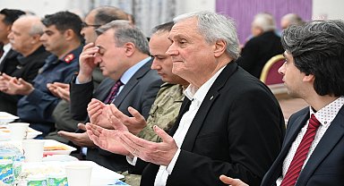BOZÜYÜK BELEDİYE BAŞKANI BAKKALCIOĞLU, ŞEHİT AİLELERİ VE GAZİLERLE İFTAR YAPTI