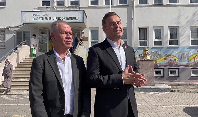 CHP BALIKESİR BELEDİYE BAŞKAN ADAYI AHMET AKIN OYUNU KULLANDI