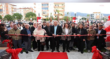 ÇİNE'DE BİR İLK: KARDELEN KADINLAR KAHVESİ HİZMETE AÇILDI