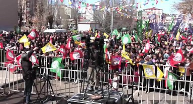 DEM Parti Eş Genel Başkanı Bakırhan: "Kars Belediyesi borcu ile büyükşehirlerle yarışıyor"
