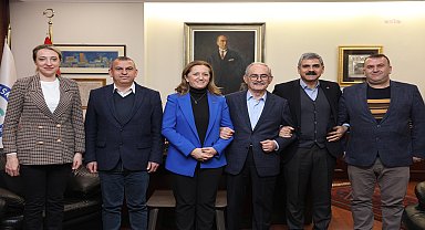 DİSK heyetinden Yılmaz Büyükerşen'e ziyaret
