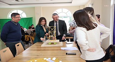 Eskişehir Büyükşehir Belediyesi'nden öğretmenlere yönelik "deprem atölyesi"