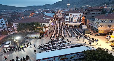 ESKİŞEHİR BÜYÜKŞEHİR BELEDİYESİ’NİN İFTAR DAVETLERİNE BÜYÜK İLGİ