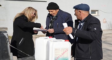 Eskişehir Büyükşehir'den küçük çiftçiye sıvı gübre desteği