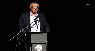 GAZİEMİR’DE 'SAĞLIKLI YAŞ ALMA' BULUŞMASINDA, TİROİD VE DEPRESYONUN HASTALIKLARI İLE TEDAVİ YÖNTEMLERİ ANLATILDI