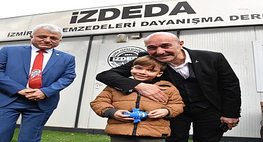 İzmir Büyükşehir Belediye Başkanı Soyer: "İzmir'den asla elimi çekmeyeceğim"