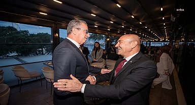 İZMİR BÜYÜKŞEHİR BELEDİYE BAŞKANI TUNÇ SOYER, MECLİS ÜYELERİNİ KONUK ETTİ: “HAFIZAMDA HEP ÇOK GÜZEL ANILAR KALACAK”