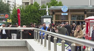 'İzmirli Kahve'nin üçüncüsü açıldı