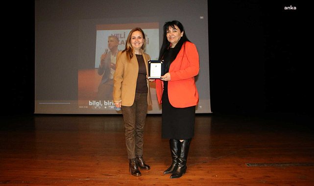 KARTAL'DA ‘VELİ AKADEMİSİ’ EĞİTİM PROGRAMI, SERTİFİKA TÖRENİ İLE SONA ERDİ