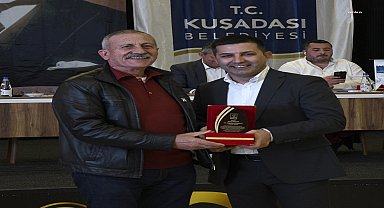 KUŞADASI BELEDİYE BAŞKANI GÜNEL'DEN BELEDİYE MECLİS ÜYELERİNE TEŞEKKÜR: “DEMOKRASİ ÖRNEĞİ SERGİLEDİK”