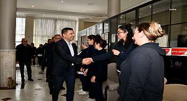 Kuşadası Belediye Başkanı Günel'den ilçedeki bakımevlerine ziyaret