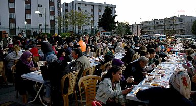 KUŞADASI BELEDİYESİ'NDEN RAMAZAN AYI BOYUNCA 15 BİN KİŞİLİK İFTAR YEMEĞİ