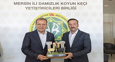 MERSİN İLİ DAMIZLIK KOYUN KEÇİ YETİŞTİRİCİLERİ BİRLİĞİ'Nİ ZİYARET EDEN VAHAP SEÇER: “TARIMIN HER ALANINDA SONUÇ ALICI PROJELERE SICAK BAKAR, BÜTÇE AYIRIRIZ”