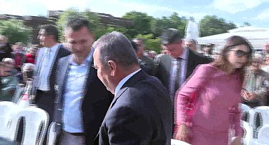 MUHİTTİN BÖCEK: “KIRKPINAR’IN YOLUNU BİLMEYEN, SEÇİM ZAMANI GÜREŞTEN BAHSEDİYOR”