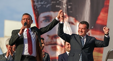 Özgür Özel: “Silivri Belediye Başkanı, MHP’liliğini gizlemeye başlamış”