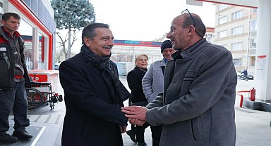 TEPEBAŞI BELEDİYE BAŞKANI ATAÇ, KENT ESNAFINA ZİYARETLERİNİ SÜRDÜRÜYOR 