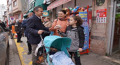 TEPEBAŞI BELEDİYE BAŞKANI ATAÇ, SAKARYA CADDESİ ESNAFIYLA BULUŞTU