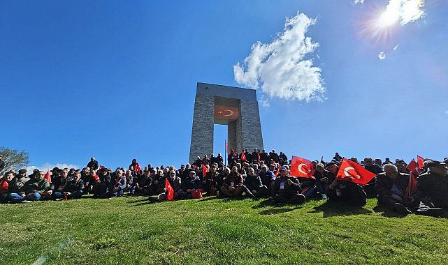 TEPEBAŞI BELEDİYE BAŞKANI ATAÇ: “YOLUMUZ MUSTAFA KEMAL ATATÜRK’ÜN YOLU OLSUN”