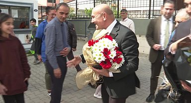 TUNÇ SOYER, TÜRKİYE’NİN İLK SÜNGER OKULUNU ZİYARET ETTİ