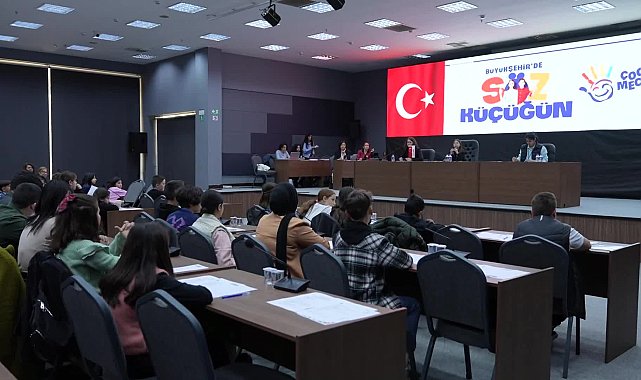 VAHAP SEÇER, ÇOCUK MECLİSİ TOPLANTISI’NA KATILDI