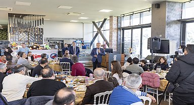 VAHAP SEÇER, EĞİTİM İŞ SENDİKASI MERSİN ŞUBESİ İLE BULUŞTU: “TÜRKİYE KARANLIKTAN AYDINLIĞA ÇIKSIN. EĞİTİM CAMİASININ TEMEL AMACI BU”