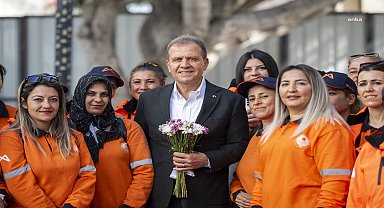 Vahap Seçer: "Mersin halkının desteğiyle Mersin'e değer katmak için çalışacağız"