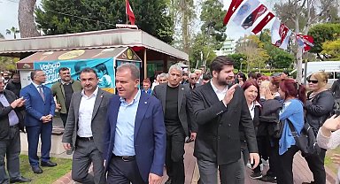 Vahap Seçer Tarsus Engelli Platformu üyeleriyle buluştu