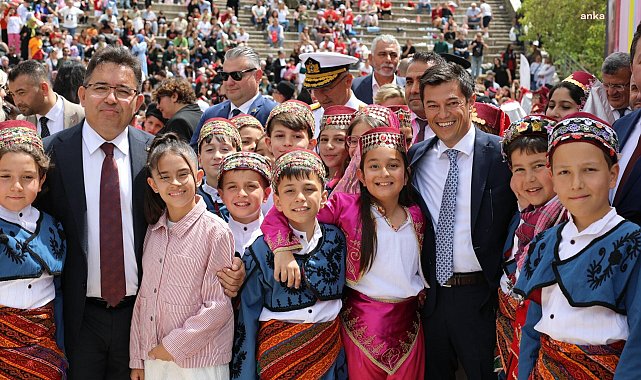 23 Nisan Marmaris'te coşkuyla kutlandı