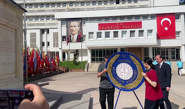 23 Nisan Ulusal Egemenlik ve Çocuk Bayramı Trabzon'da coşkuyla kutlandı
