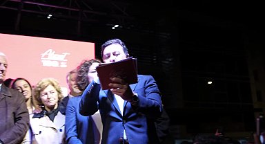 Ahmet Aras: "Önümüzde yalansız, talansız, yağmasız yarınlar var"