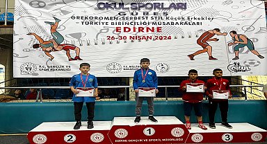 AMASYALI MİNİK GÜREŞÇİNİN BÜYÜK BAŞARISI...