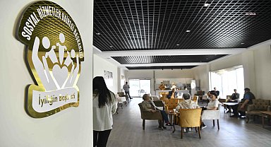 Ankara Büyükşehir Belediyesi'nin yeni açılan Emekli Lokalleri ve Etkinlik Merkezlerine yoğun ilgi