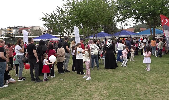 Aydınlı çocuklar, Büyükşehir'in 23 Nisan Şenliği'nde bir araya geldi
