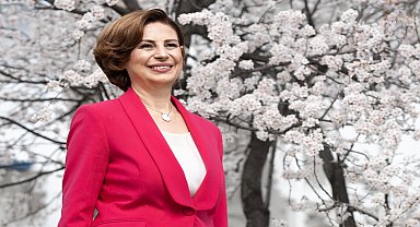 Ayşe Ünlüce: "23 Nisan Ulusal Egemenlik ve Çocuk Bayramı'mızın tüm dünya çocuklarına kutlu olmasını diliyorum"