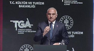 Bakan Ersoy, "milliyet farkı" ücreti alan Antalya'daki otele 54 bin lira idari para cezası kesildiğini açıkladı