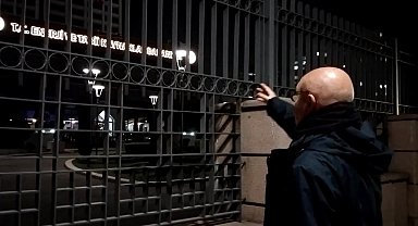 BAKANLIK ÖNÜNDE OTURMA EYLEMİ BAŞLATAN CHP'Lİ TANAL: