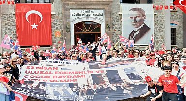 Beşiktaş'ta 23 Nisan Ulusal Egemenlik ve Çocuk Bayramı coşkusu