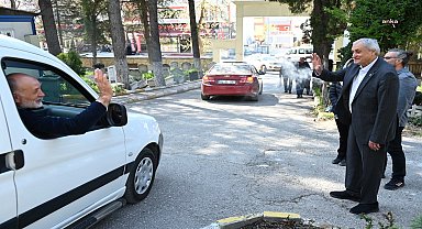 Bozüyük Belediye Başkanı Bakkalcıoğlu, hemşehrileriyle bayramlaştı