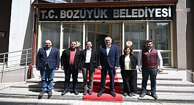 BOZÜYÜK BELEDİYE BAŞKANI BAKKALCIOĞLU, İBB HEYETİYLE BİR ARAYA GELDİ