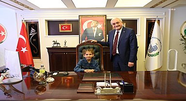 Bozüyük Belediye Başkanlığı koltuğuna çocuk Başkan Nursima Işık oturdu